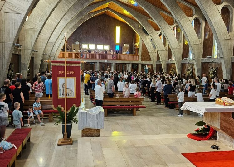 Široki Brijeg: Druga večer Trodnevnice sv. Petra i Pavla na Kočerinu