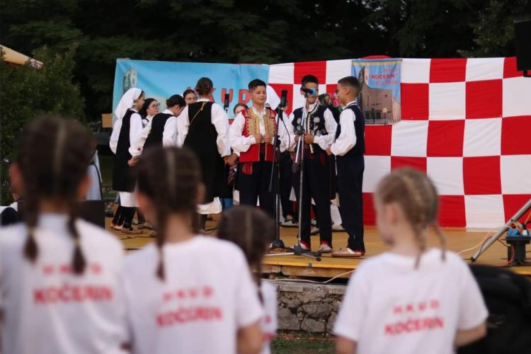 Široki Brijeg: Najava Večeri folklora “Kočerinom kolo igra, a pisma se ori”