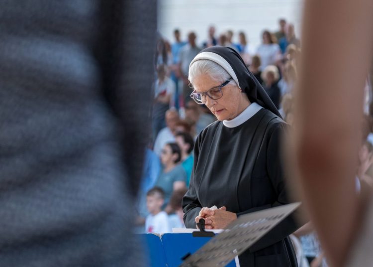 Foto: Franjevački samostan i Župa sv. Ante Padovanskog Humac - Ljubuški