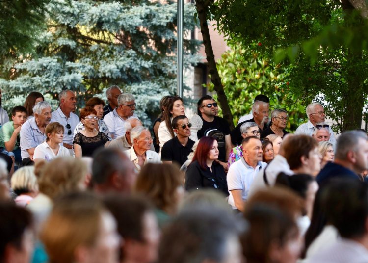 Foto: Franjevački samostan i Župa sv. Ante Padovanskog Humac - Ljubuški