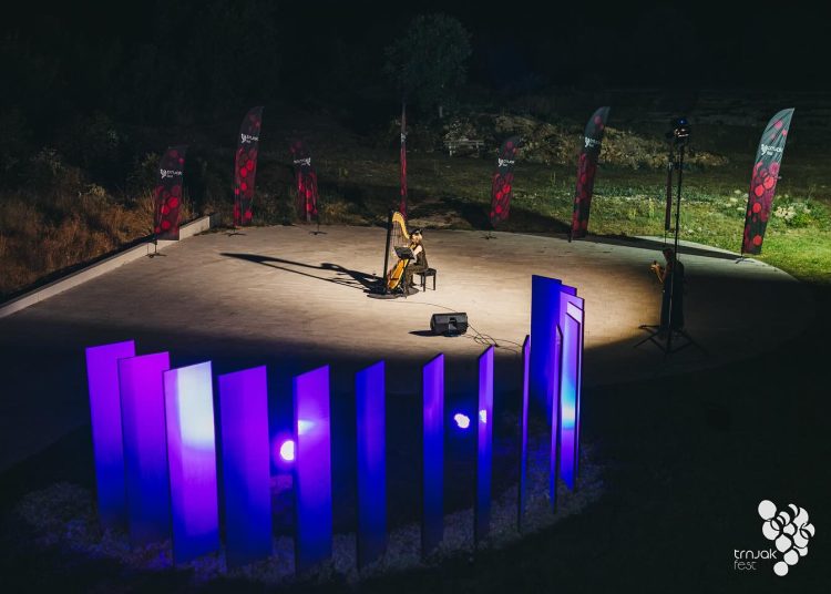 Ljubuški: Trnjak Fest okupio brojne zaljubljenike u vino