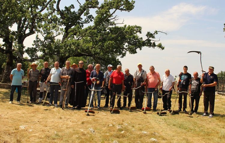 Misište na Bilima iznad Širokog Brijega spremno za tradicionalnu misu