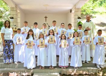 Na Posuškom Gracu sakrament prve Svete Pričesti primilo 15 prvopričesnika