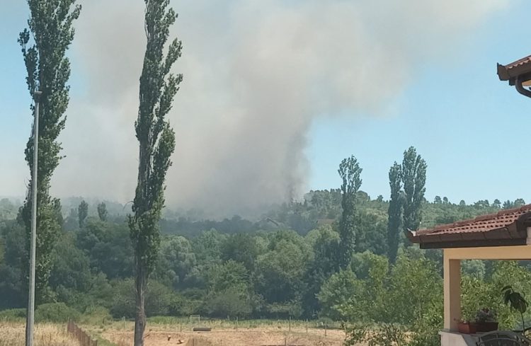 Požar u Ljubuškom ponovno aktiviran
