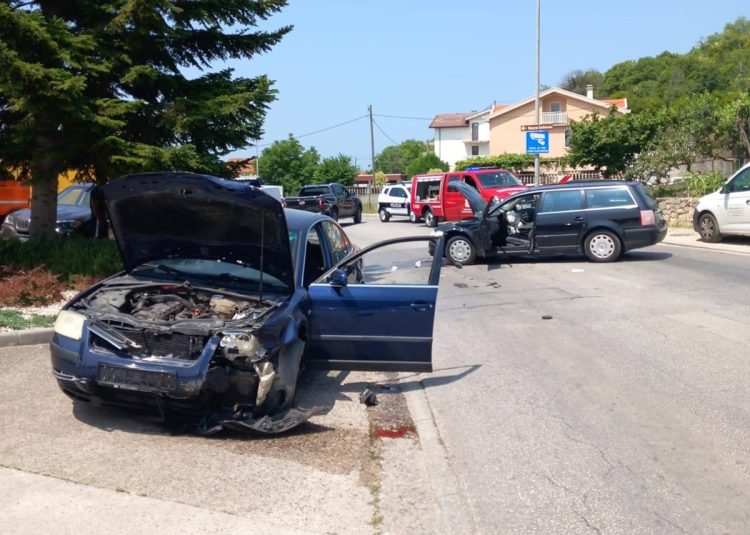 Prometna nezgoda u Ljubuškom s velikom materijalnom štetom