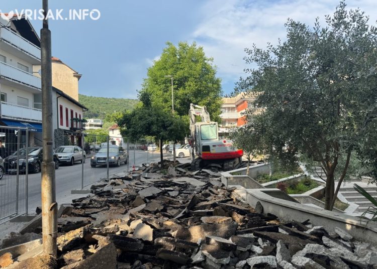 Široki Brijeg: Radovi na Trgu dr. Ante Starčevića se šire