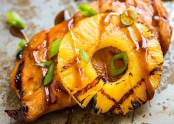 Recept za sočnu piletinu s ananasom iz pećnice