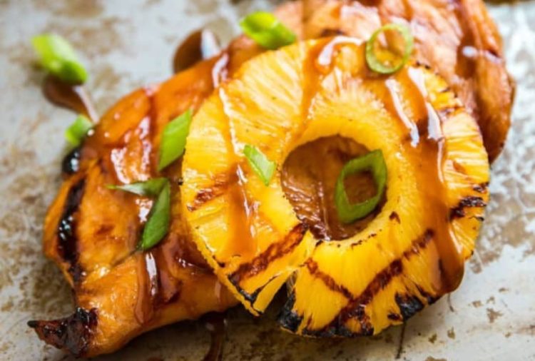 Recept za sočnu piletinu s ananasom iz pećnice
