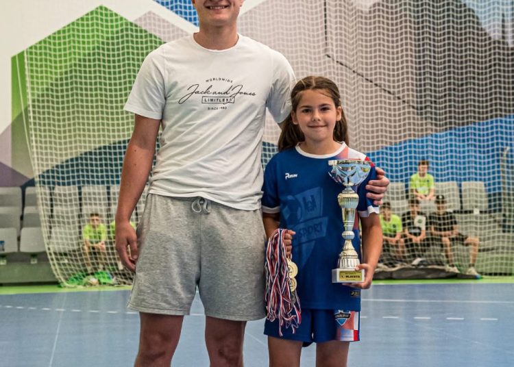 Širokobriješki nogometaši iz Herceg Sporta osvojili zlato u Omišu