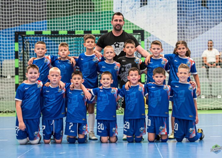 Širokobriješki nogometaši iz Herceg Sporta osvojili zlato u Omišu