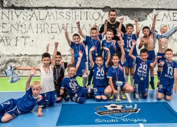 Širokobriješki nogometaši iz Herceg Sporta osvojili zlato u Omišu