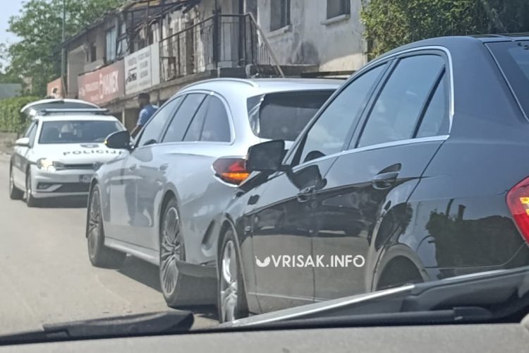 Široki Brijeg: Sudar dva Mercedesa u Knešpolju