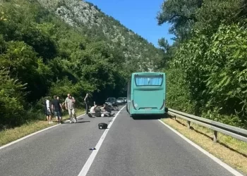 Sudar motocikla i autobusa na cesti Čapljina – Mostar