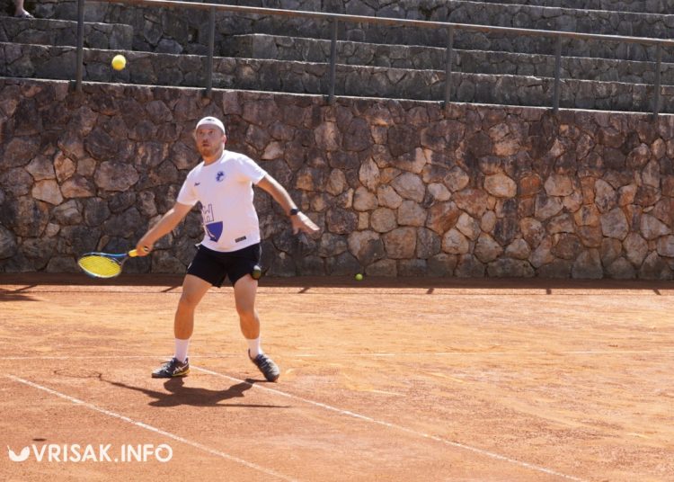 Široki Brijeg: Završio memorijal “Viktor Ćorić – Vito”