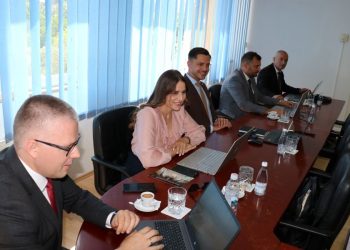 Vlada usvojila odluku o isplati regresa državnim službenicima u ŽZH