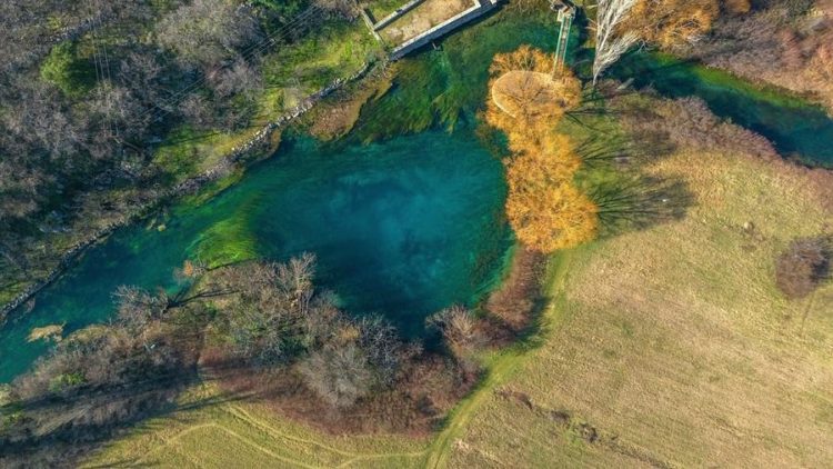 Vodeni biser Bezdan kod Mostara kao inspiracija likovnim umjetnicima