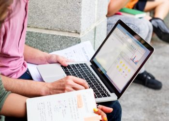 Započeli online upisi u srednje škole Županije Zapadnohercegovačke