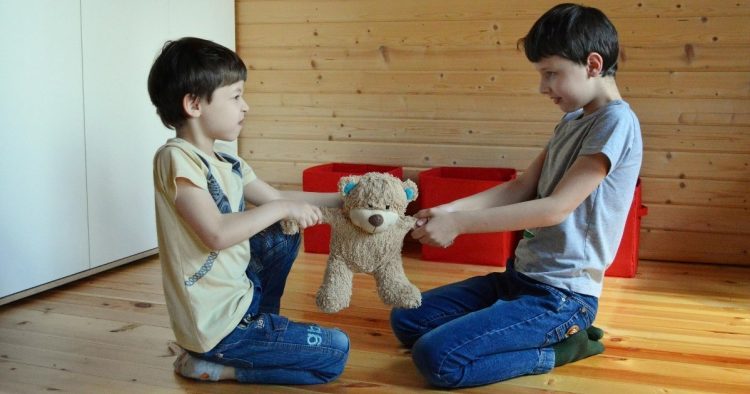 Pet rečenica koje roditelji trebaju izbjegavati