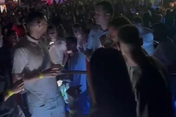 (VIDEO) Džeko zapalio atmosferu u Mostaru