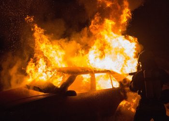 Širokobriježaninu potvrđena optužnica za paljenje vozila