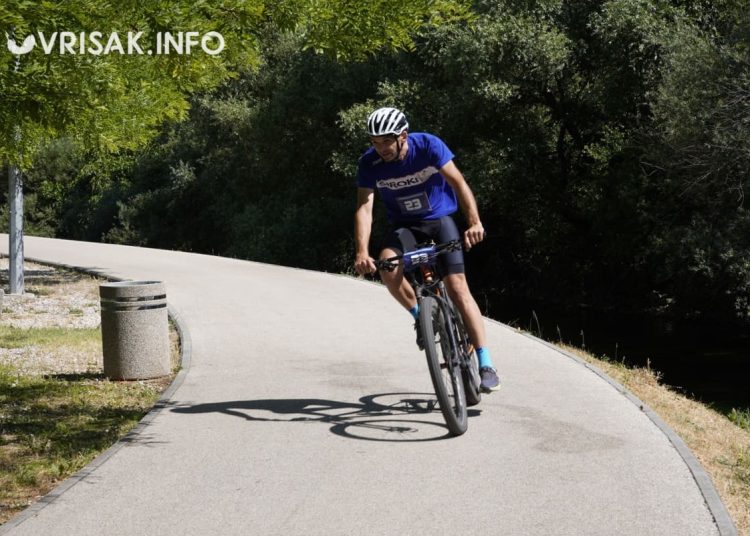Veliki broj trkača na Širokobriješkoj petici i Kros duatlonu