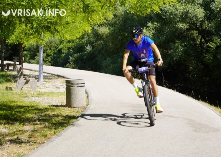 Veliki broj trkača na Širokobriješkoj petici i Kros duatlonu