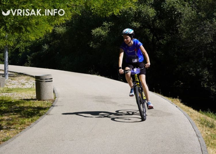 Veliki broj trkača na Širokobriješkoj petici i Kros duatlonu
