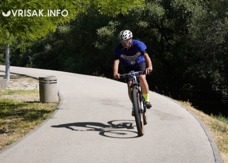 Veliki broj trkača na Širokobriješkoj petici i Kros duatlonu