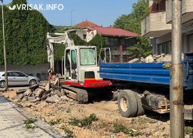 Orah u središtu Širokog Brijega planira se ukloniti idući tjedan