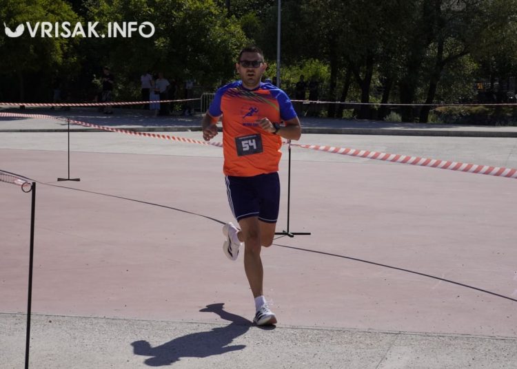 Veliki broj trkača na Širokobriješkoj petici i Kros duatlonu