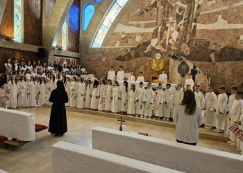 Prva sveta pričest na Kočerinu: 33 djece primilo Prvu svetu pričest
