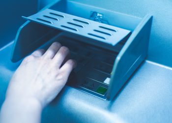 Schmidt planira izmjene Izbornog zakona s biometrijom i financiranjem izbora