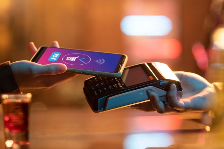 Apple Pay u BiH: Mastercard karticama plaćanje preko iPhonea i Apple Watcha