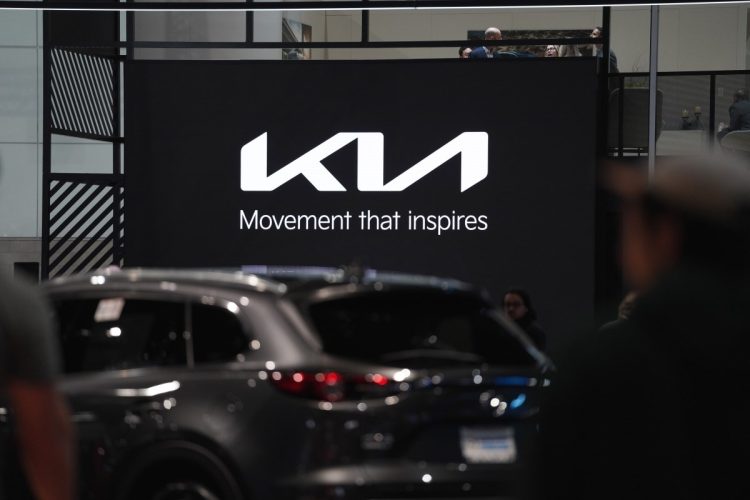 Mali, električni i s karakterom: Kia EV1 otkriva prve tragove