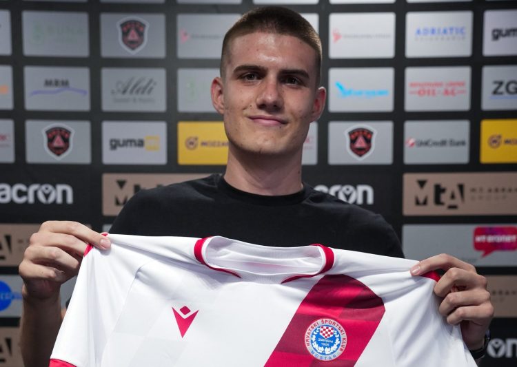 Rino Ivanković potpisao prvi profesionalni ugovor s HŠK Zrinjski
