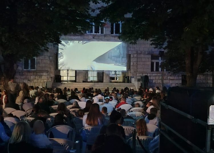 Posušje: Kino pod zvijezdama najposjećenija manifestacija Posuškog lita