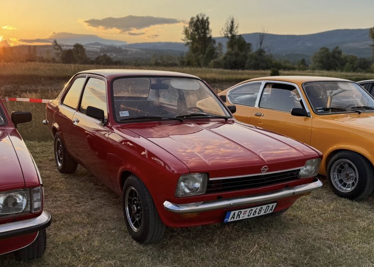 Foto: Opel oldschool club Hercegovina