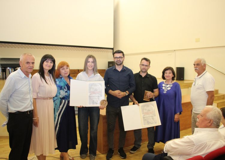 Posušje: Svečano obilježen Benjaminov dan uz dodjelu nagrada i predstavljanje knjige