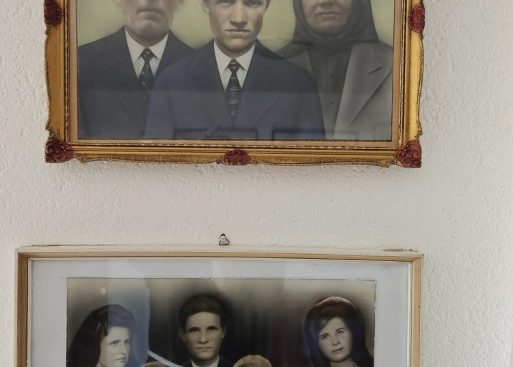 Priča koja osvaja srce: Pogledajte što je sve naslikala baka Blagica iz Crnih Lokava