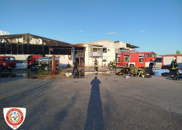 Mostar: Objavljene fotografije štete u firmi Interkomerc