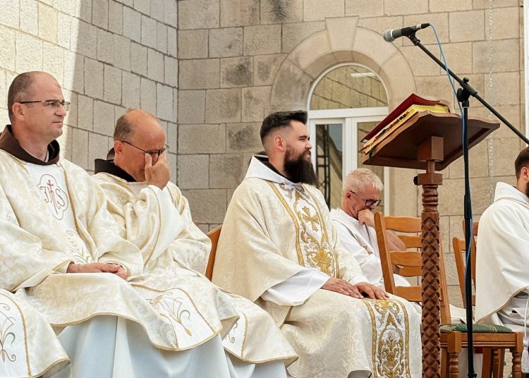 (VIDEO) Na blagdan sv. Ilije fra Josip Stanić iz Tomislavgrada proslavio mladu misu