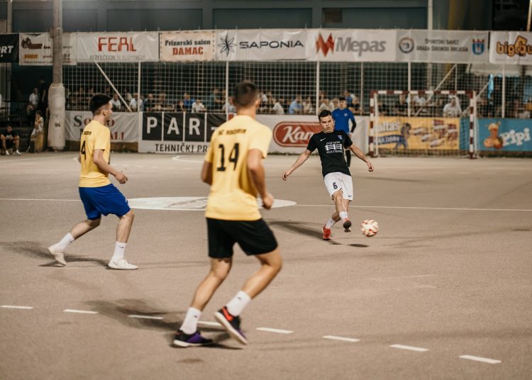 Kočerin svladao Desnu Obalu, remi Dobrkovića i Ljubotića