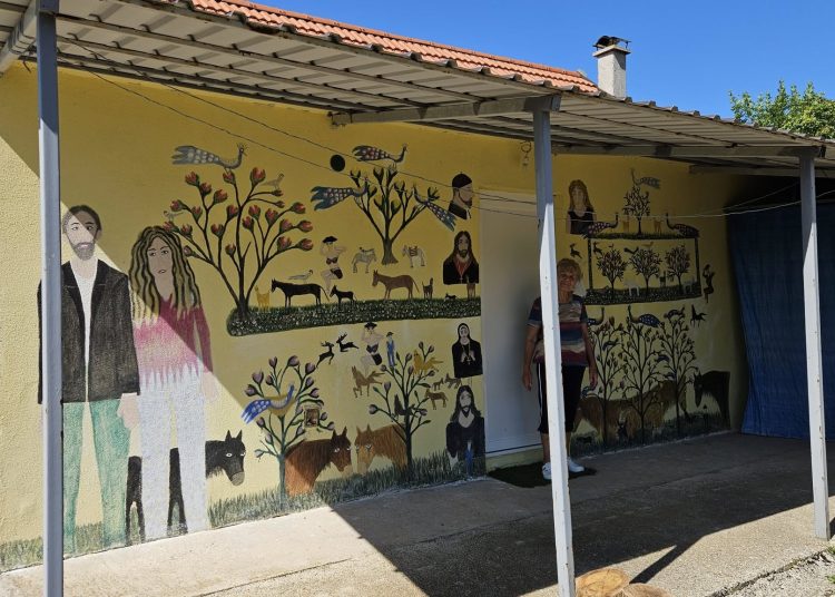 Priča koja osvaja srce: Pogledajte što je sve naslikala baka Blagica iz Crnih Lokava