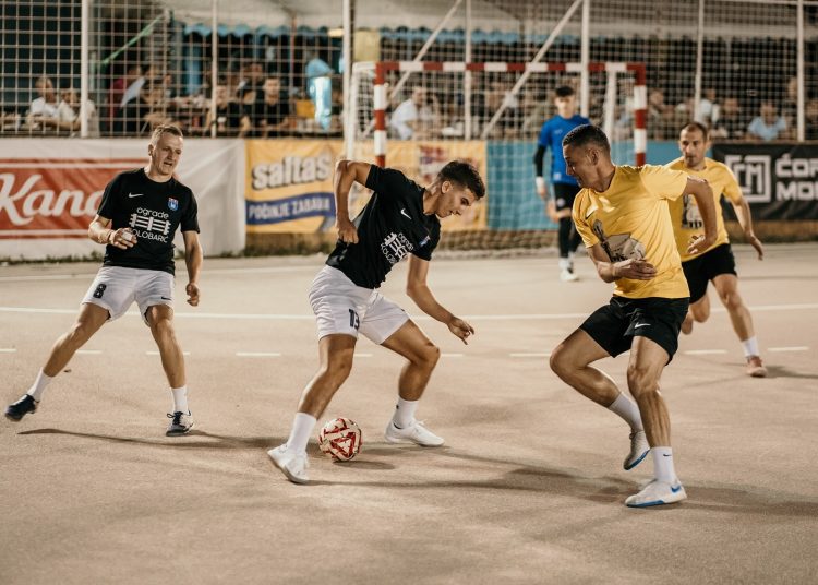 Kočerin svladao Desnu Obalu, remi Dobrkovića i Ljubotića