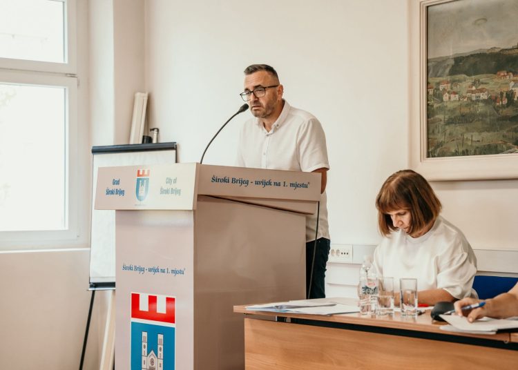 Foto: Grad Široki Brijeg