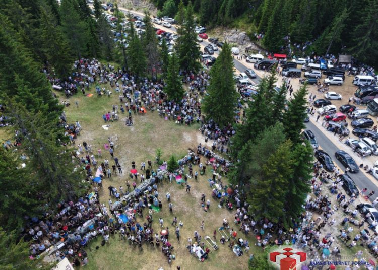 Tisuće hodočasnika na Kedžari obilježilo Divin dan uz polaganje redovničkih zavjeta