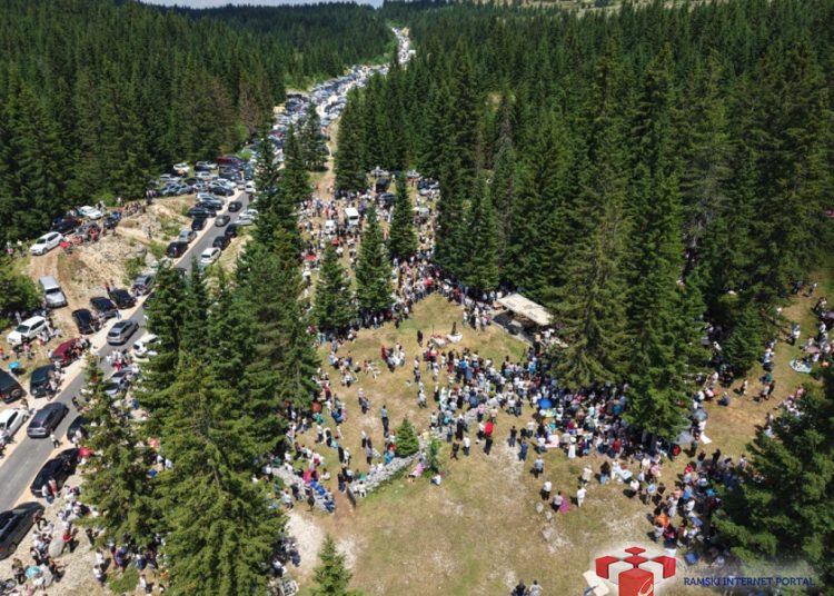 Tisuće hodočasnika na Kedžari obilježilo Divin dan uz polaganje redovničkih zavjeta