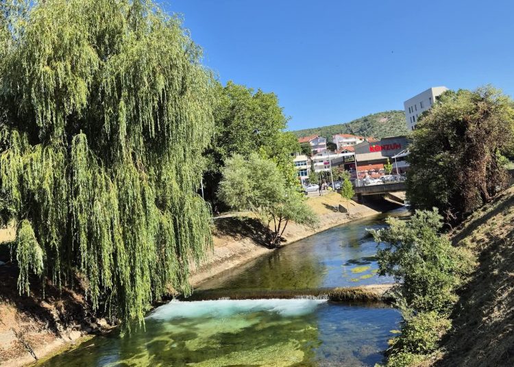 Široki Brijeg: Nastavljeno čišćenje korita rijeke Lištice