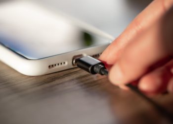 Hoćemo li ikada dobiti mobitel koji traje tjedan dana bez punjenja?