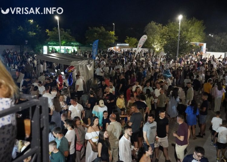 U Širokom Brijegu počeo Street Food Fest: Vikend pun okusa, ritma i kreativnosti